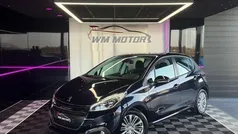 Blauw Gebruikt 2018 Peugeot 208 Signature Sky Hatchback | € 11.995 (Eerlijke prijs)