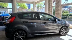 Grijs Gebruikt 2017 Ford Fiesta Titanium Hatchback | € 10.900 (Goede deal)
