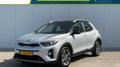 Grijs Gebruikt 2020 Kia Stonic SUV | € 16.735 (Eerlijke prijs)