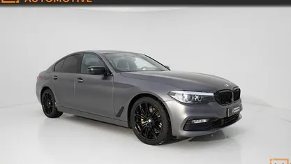 Grijs Occasion 2017 BMW 520 Executive Sedan | € 19.900 (Eerlijke prijs)