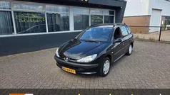 Zwart Gebruikt 2003 Peugeot 206 Stationwagen | € 1.250 (Eerlijke prijs)