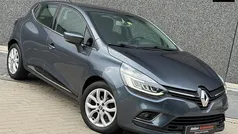 Grijs Gebruikt 2018 Renault Clio IV Zen Hatchback | € 10.999 (Eerlijke prijs)