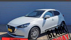 Wit metallic Gebruikt 2020 Mazda 2 Style Hatchback | € 15.995 (Goede deal)