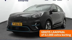Zwart, metallic lak Gebruikt 2022 Kia e-Niro 2 SUV | € 24.950 (Super prijs)