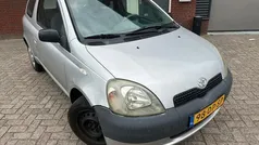 Gebruikt 1999 Toyota Yaris Terra Hatchback | € 999 (Goede deal)