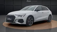 Wit Gebruikt 2022 Audi A3 Sportback e-tron Competition Sedan | € 29.950 (Super prijs)
