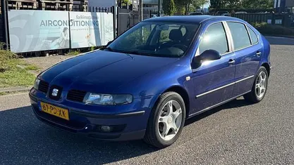 Blauw Gebruikt 2004 Seat Leon Sport Hatchback | € 1.100 (Eerlijke prijs)