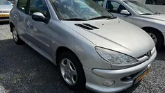 Gebruikt 2006 Peugeot 206 Hatchback | € 750 (Super prijs)