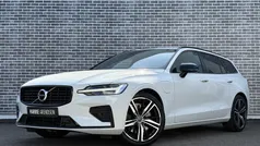 Wit Gebruikt 2020 Volvo V60 R-Design Stationwagen | € 28.694 (Eerlijke prijs)