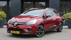 Rood Gebruikt 2016 Renault Clio GrandTour Intens Stationwagen | € 12.950 (Eerlijke prijs)
