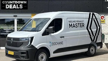 Gebruikt 2024 Renault Master Van | € 30.557 (Eerlijke prijs)
