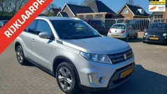 Grijs Gebruikt 2016 Suzuki Vitara Exclusive SUV | € 16.750 (Eerlijke prijs)