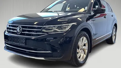 Gebruikt 2021 VW Tiguan Elegance SUV | € 25.895 (Super prijs)