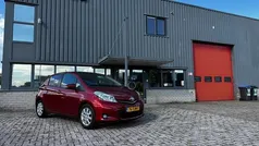 Rood Gebruikt 2012 Toyota Yaris Executive Hatchback | € 6.450 (Eerlijke prijs)