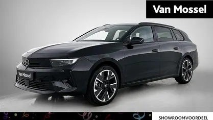 Zwart Occasion 2025 Opel Astra Business Edition Stationwagen | € 29.940 (Eerlijke prijs)