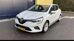 Gebruikt 2020 Renault Clio V Zen Hatchback | € 12.340 (Eerlijke prijs)