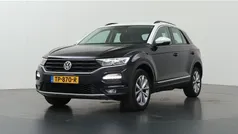 Zwart Gebruikt 2018 VW T-Roc Style SUV | € 17.330 (Goede deal)