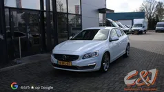 Gebruikt 2014 Volvo S60 Kinetic Sedan | € 13.950 (Eerlijke prijs)
