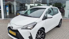 Wit Gebruikt 2019 Toyota Yaris Connect Style Hatchback | € 11.500 (Eerlijke prijs)