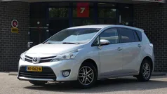Grijs Occasion 2015 Toyota Verso Business Edition MPV | € 15.844 (Eerlijke prijs)