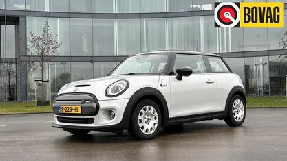 Occasion Mini Cooper SE 135 kW (184 PK) 2020 Zilver, metallic lak Hatchback