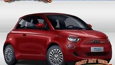Rood Nieuw 2025 Fiat 500e Urban Hatchback | € 26.888 (Goede deal)