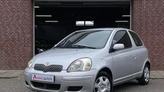 Grijs Gebruikt 2004 Toyota Yaris Sol Hatchback | € 2.450 (Eerlijke prijs)