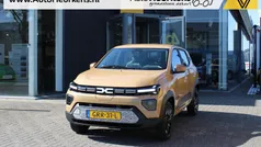 Bruin Gebruikt 2024 Dacia Spring Extreme Hatchback | € 18.640 (Eerlijke prijs)
