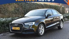 Zwart, metallic lak Gebruikt 2017 Audi A3 Proline Sedan | € 10.950 (Eerlijke prijs)