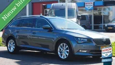 Grijs Gebruikt 2017 Skoda Superb Business Line Stationwagen | € 15.950 (Eerlijke prijs)