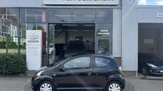Zwart Gebruikt 2012 Toyota Aygo Hatchback | € 6.500 (Eerlijke prijs)