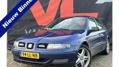 Blauw Gebruikt 2003 Seat Leon Stella Hatchback | € 798 (Goede deal)