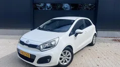 Gebruikt 2013 Kia Rio Plus Hatchback | € 5.750 (Eerlijke prijs)