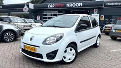 Wit Gebruikt 2011 Renault Twingo Collection Hatchback | € 3.900 (Eerlijke prijs)