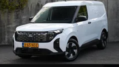 Wit Nieuw 2025 Ford E-Transit Trend Van | € 28.325 (Eerlijke prijs)