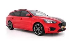 Rood Gebruikt 2022 Ford Focus Business Edition Stationwagen | € 16.945 (Super prijs)