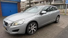Gebruikt 2013 Volvo V60 Summum Stationwagen | € 5.100 (Goede deal)