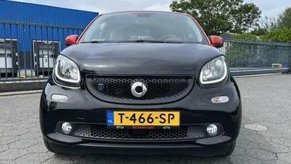 Zwart Gebruikt 2018 Smart ForFour Electric Drive Passion Hatchback | € 10.450 (Eerlijke prijs)