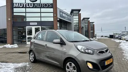 Occasion 2012 Kia Picanto Comfort Hatchback | € 4.490 (Eerlijke prijs)