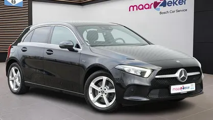 Occasion Mercedes A250 Advantage 219 PK (161 kW) 2020 Zwart Hatchback