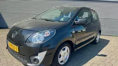 Zwart Gebruikt 2011 Renault Twingo Authentique Hatchback | € 2.850 (Eerlijke prijs)