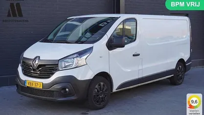 Wit Occasion 2019 Renault Trafic MPV | € 12.499 (Super prijs)