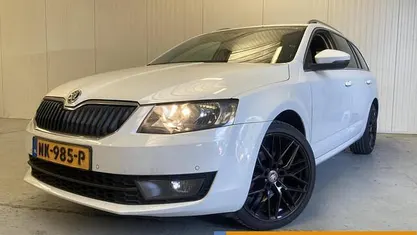 Occasion Skoda Octavia Ambition 110 PK (80 kW) 2016 Stationwagen