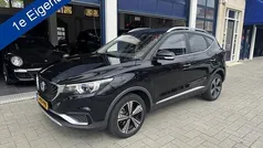 Zwart Gebruikt 2021 MG ZS Luxury Sedan | € 15.750 (Goede deal)