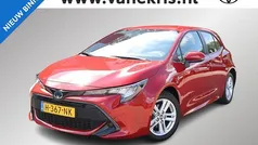 Rood Gebruikt 2020 Toyota Corolla Business Edition Hatchback | € 20.889 (Eerlijke prijs)