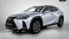 Grijs Gebruikt 2023 Lexus UX 250h Sport Design Packet SUV | € 36.950 (Eerlijke prijs)
