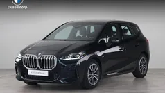 Zwart Gebruikt 2025 BMW 220 Active Tourer Comfort Edition MPV | € 43.750 (Eerlijke prijs)