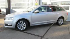 Grijs Gebruikt 2020 Skoda Octavia Business Line Stationwagen | € 17.490 (Eerlijke prijs)