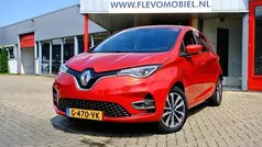 Rood Gebruikt 2019 Renault Zoe Intens Hatchback | € 9.750 (Goede deal)