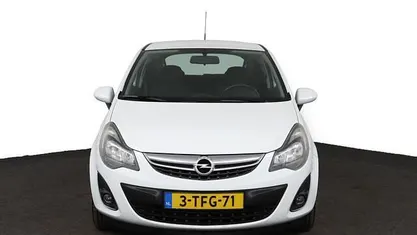 Occasion Opel Corsa Design Edition 97 PK (71 kW) 2014 Wit Hatchback